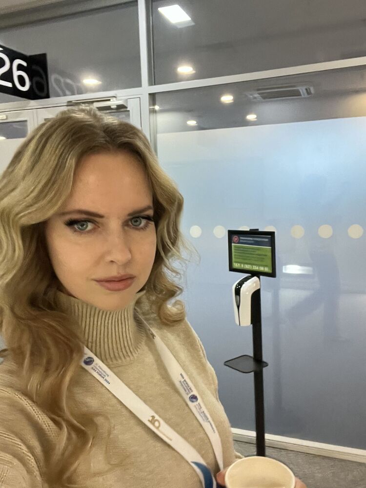  47561129  Olya, 35 ,    -