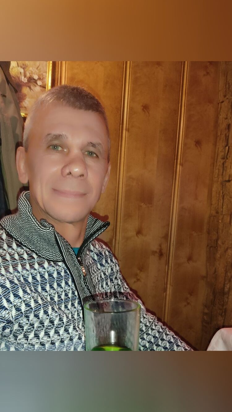  ,   Oleg, 58 ,   ,   , c 