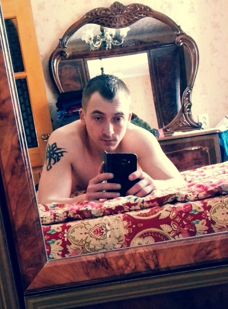  15677899  , 30 ,    