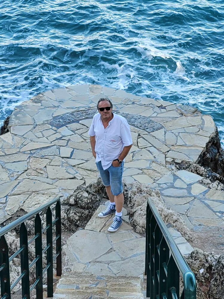  ,   Vincent, 61 ,   , 