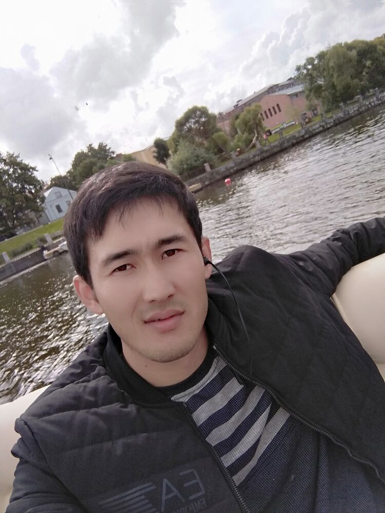 ���������� �����-���������, ���� ������� Lukmon, 34 ����, ������������ ��� ������, ����� � ���������, c�������� ���������, ���������