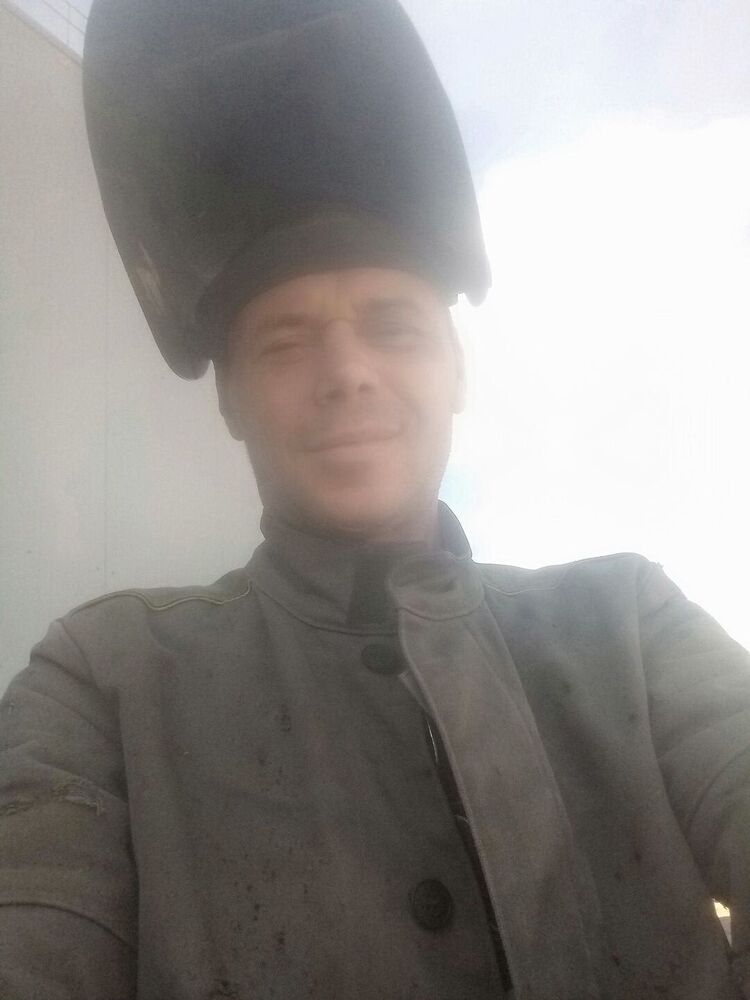  51773889  , 43 ,    