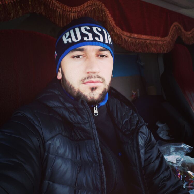  ,   Komron, 30 ,   ,   