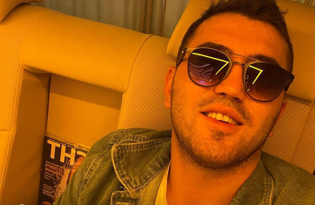  40565549  Adam, 31 ,    