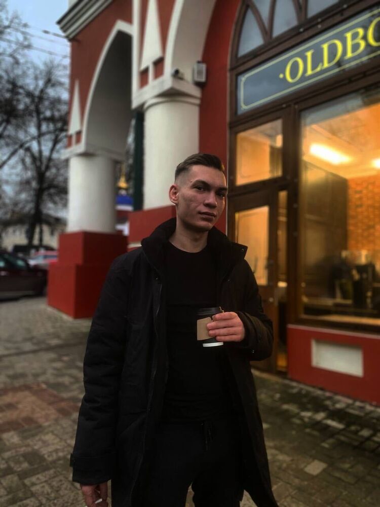  ,   Vsevolod, 28 ,   ,   , c , 