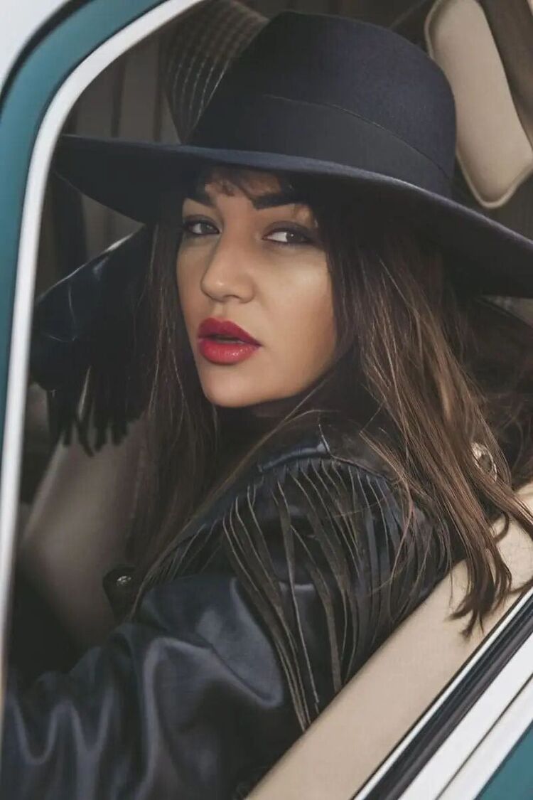  49594739  Aleksa Volk, 43 ,    