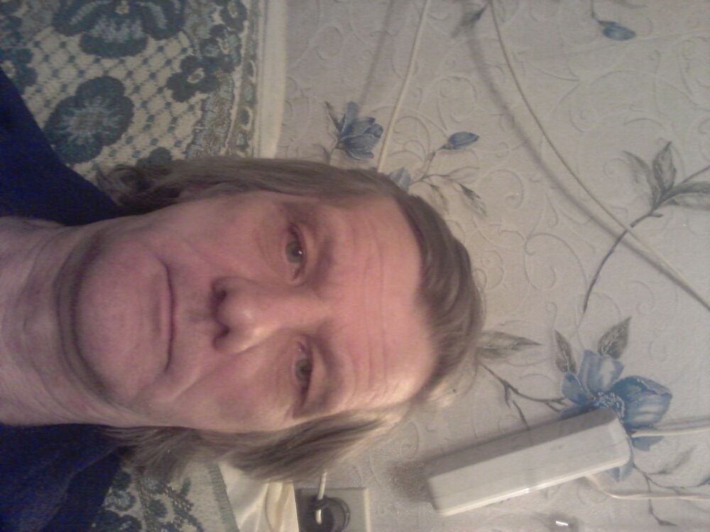 10927399  Anatol, 64 ,    