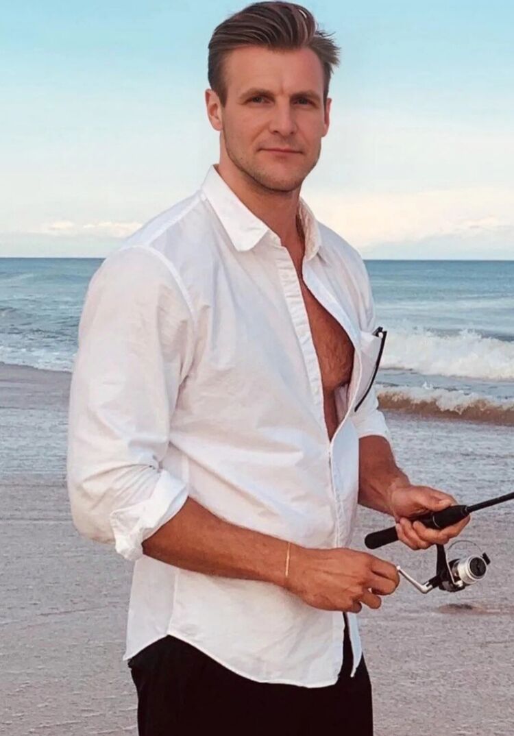  ,   , 44 ,   c 