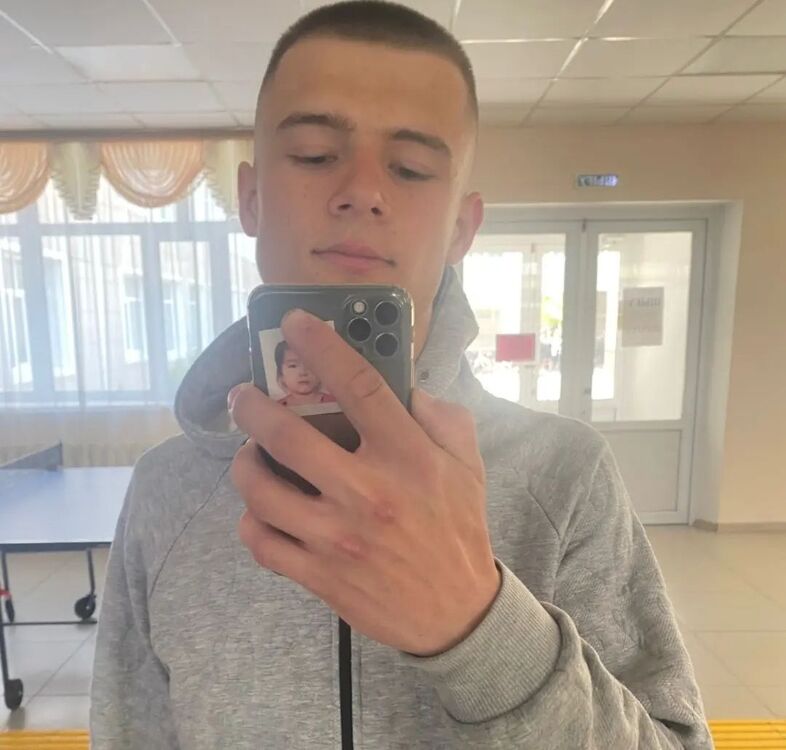  36882479  , 19 ,    