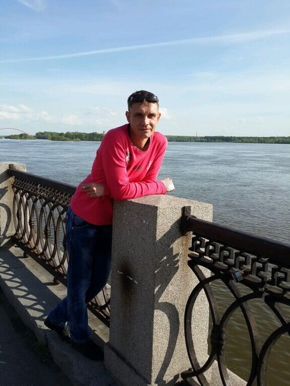 ���� 25686569 ������� ����, 48 ���, ���� ���������� � ������������