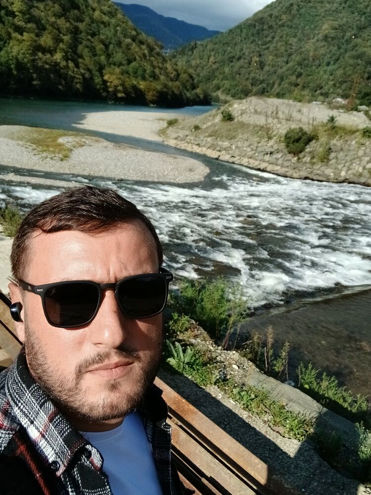  ,   Gio, 28 ,   ,   