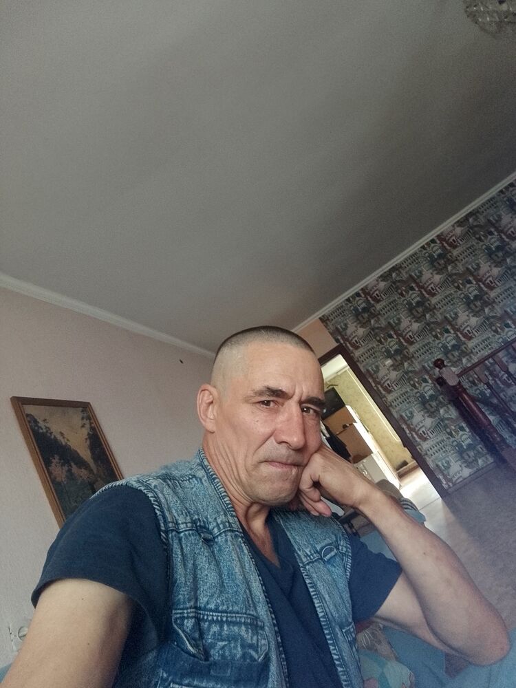  45829399  , 52 ,    