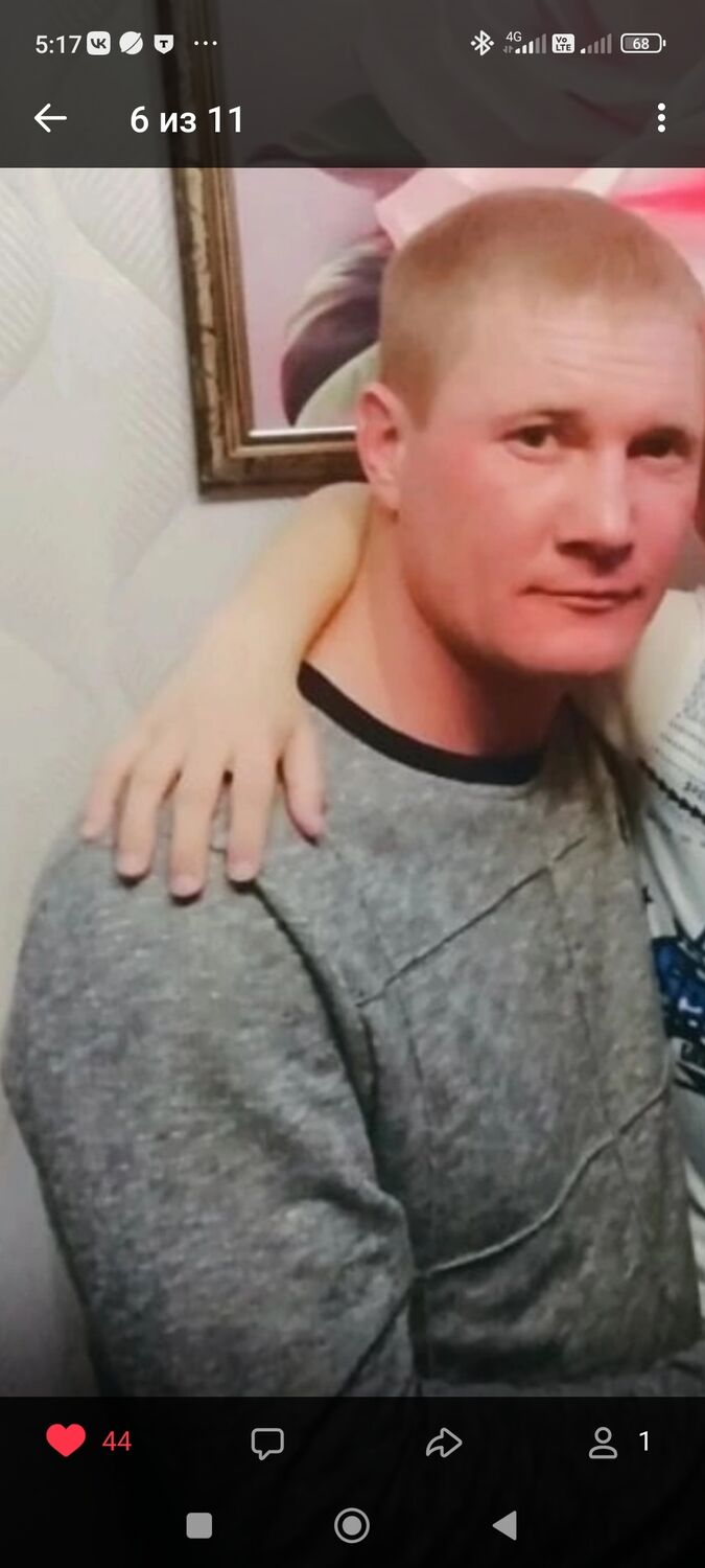  49251719  Andryu, 36 ,    