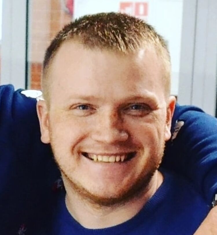  44744669  Mikhail, 36 ,    -