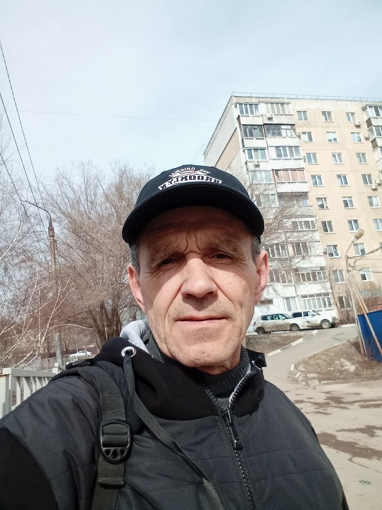  42297299  , 52 ,    