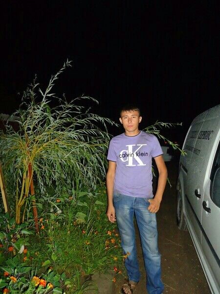  4532379  Garry, 40 ,    