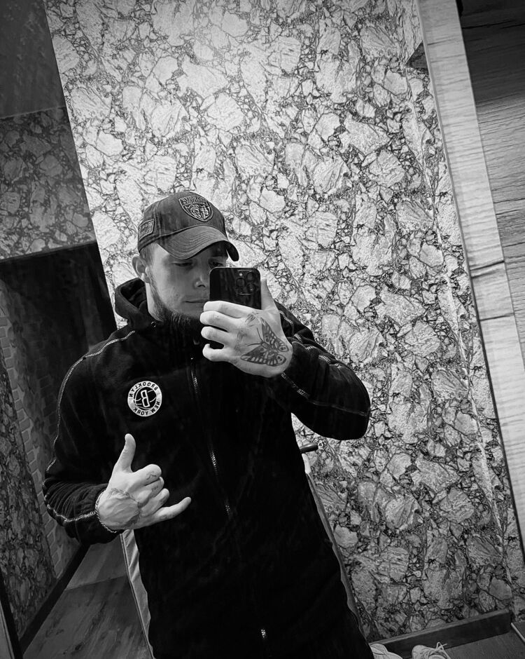  54176629  Dima, 26 ,    