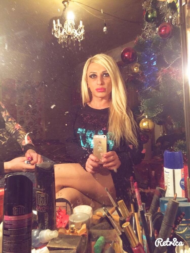  ,   Ana, 34 ,   ,   , c 