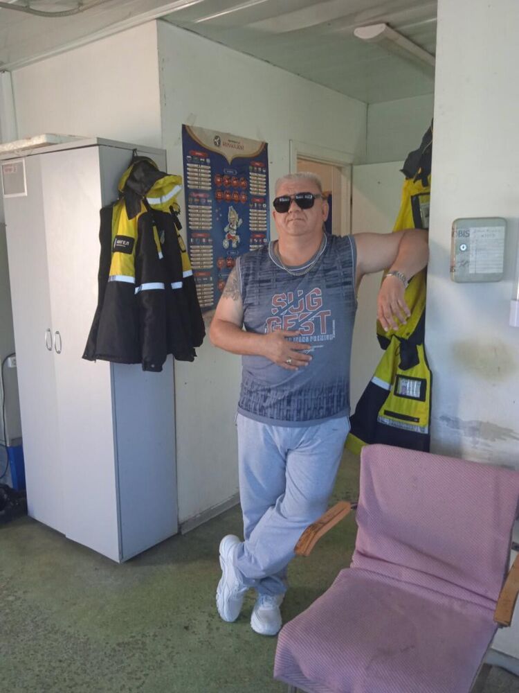  ,   , 49 ,   c 