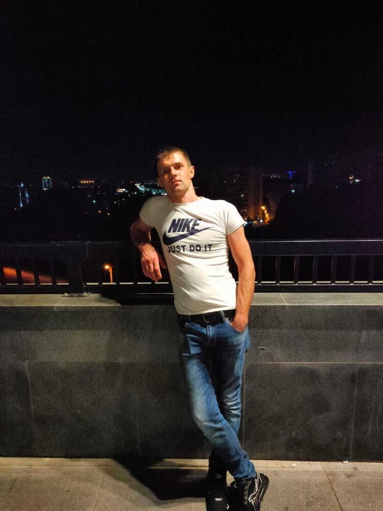  48670109  , 33 ,    