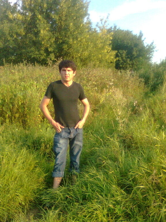  ,   Rustam, 37 ,   ,   , c 
