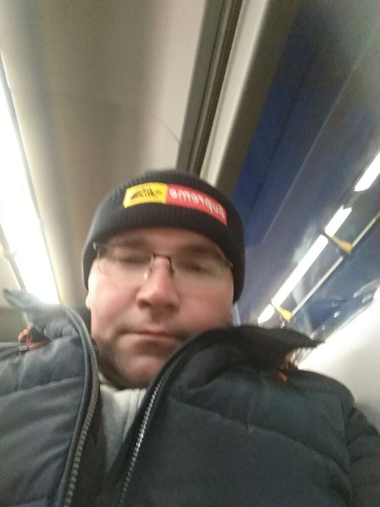  19310049  , 44 ,    