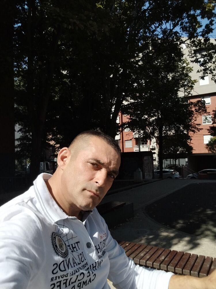  ,   Dragan, 46 ,   ,   , 