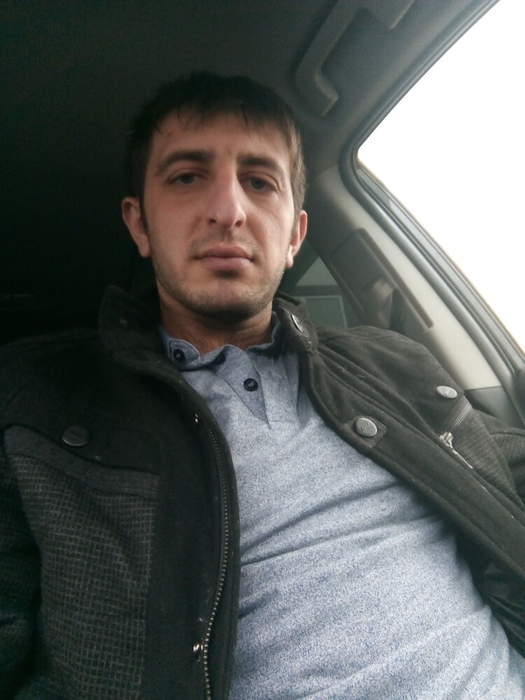  53793009  Misho, 37 ,    