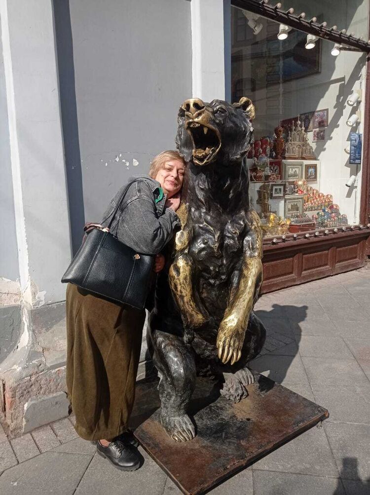  51739619  , 52 ,    Butare