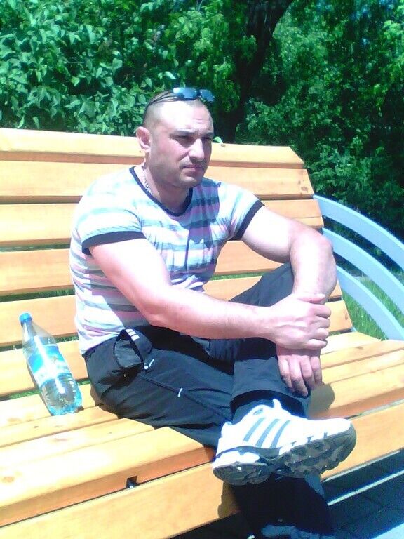  45054729  Zzz, 44 ,    