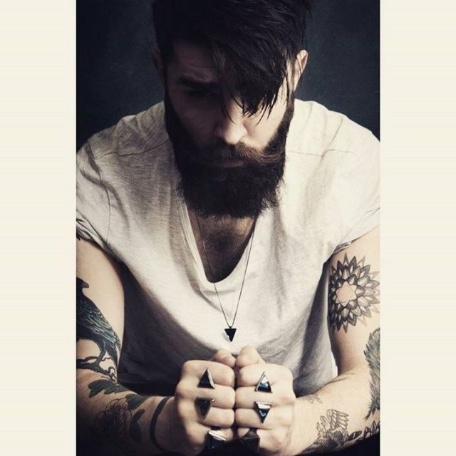  15995629  Alex, 33 ,    