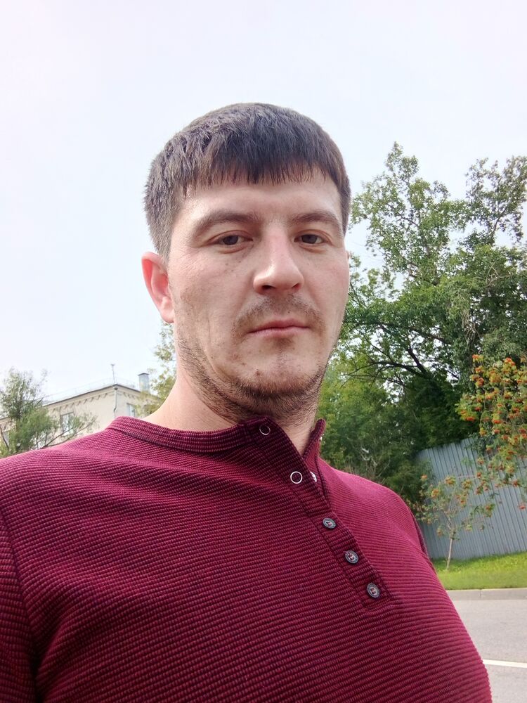  37689879  , 36 ,    -