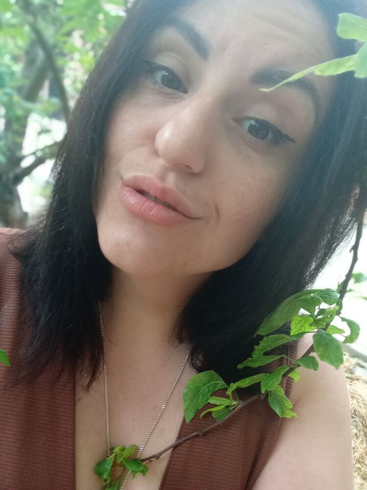  51778389  , 32 ,    --