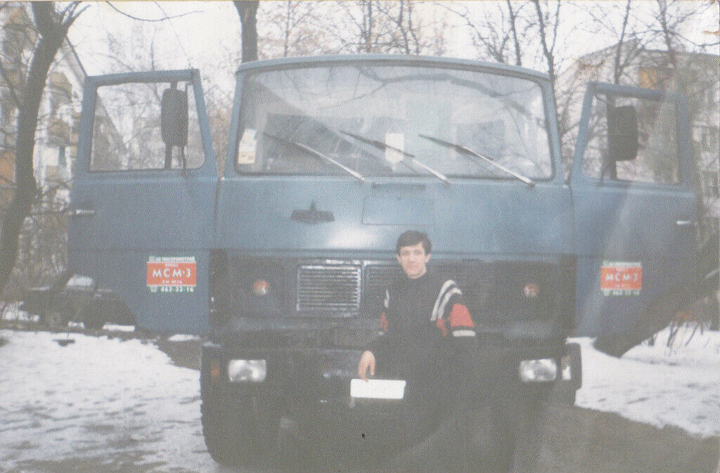  28310399  , 51 ,    