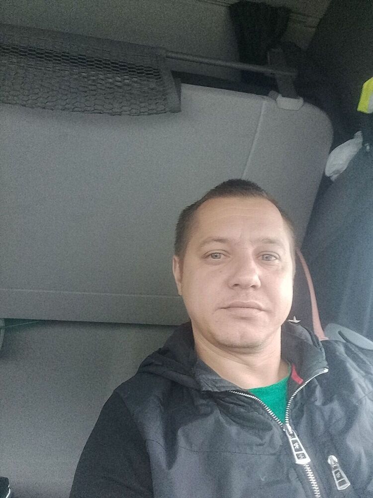  48009439  , 39 ,    