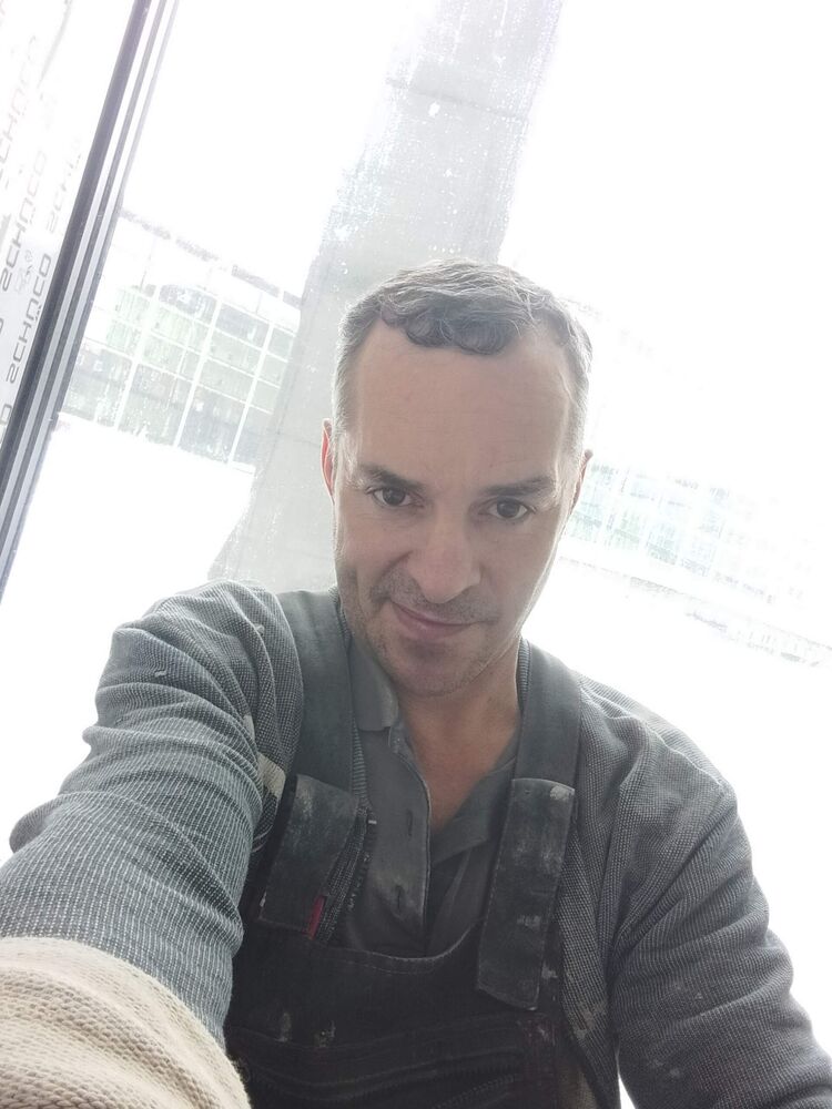  44392239  , 46 ,    