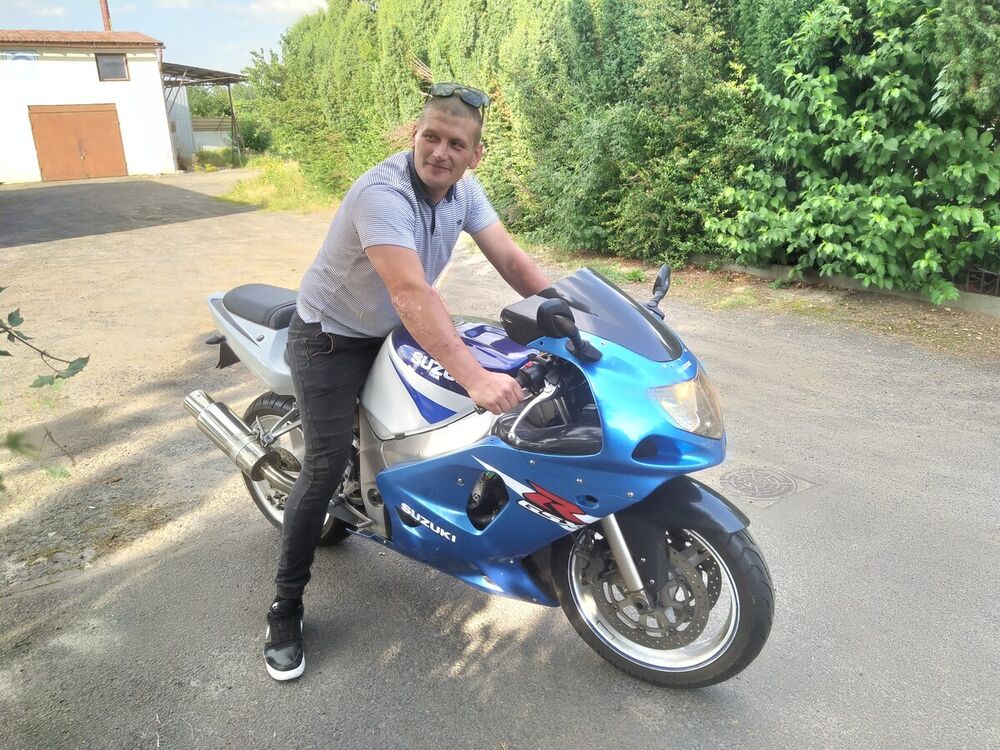  ,   Stepan, 37 ,   ,   , c , 