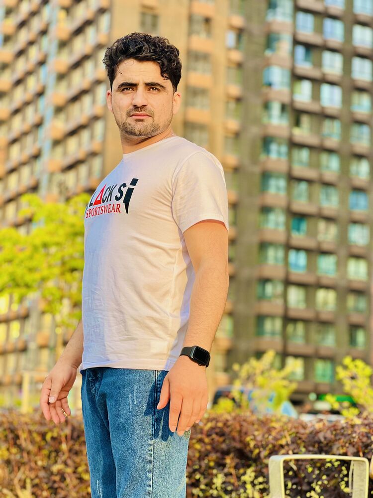  35321479  Zinhabibi, 26 ,    