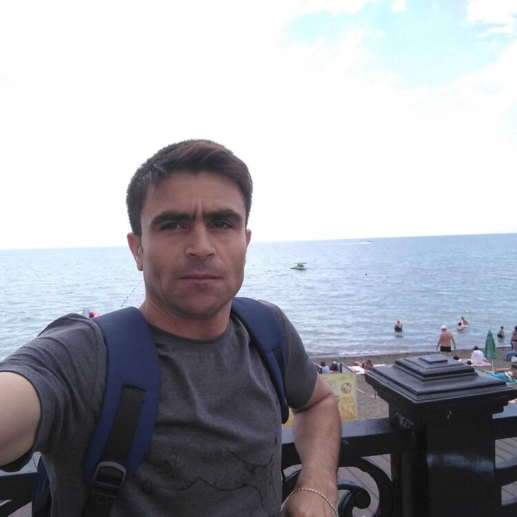  ,   Maxim, 40 ,   ,   