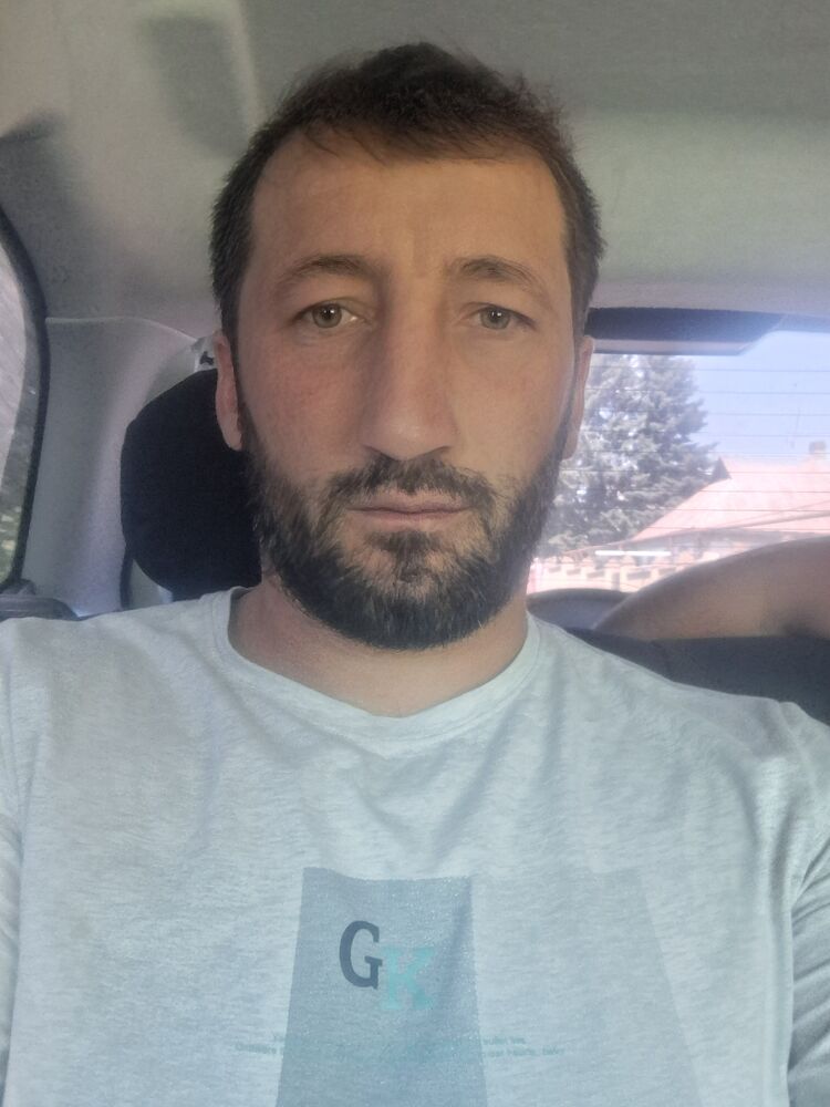  52890399  , 34 ,    