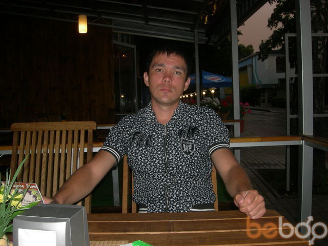  ,   Artur, 43 ,   ,   , c 