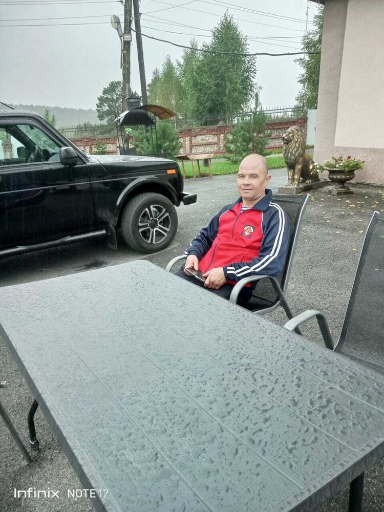  46169229  , 39 ,    