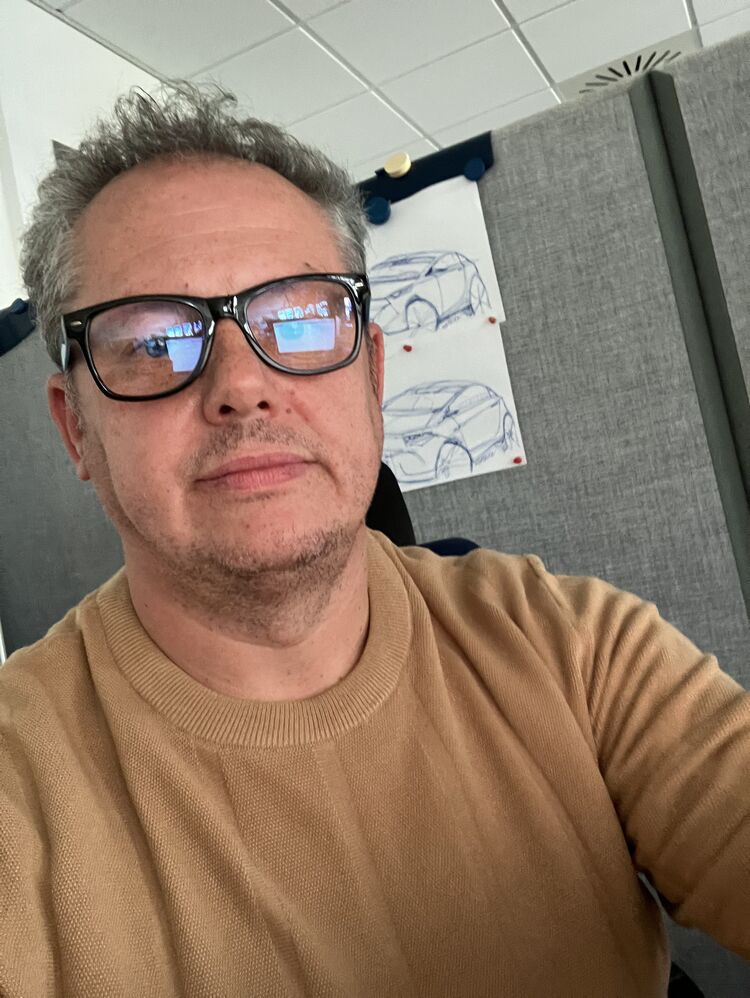  47134609  Vladi, 47 ,    Laatzen