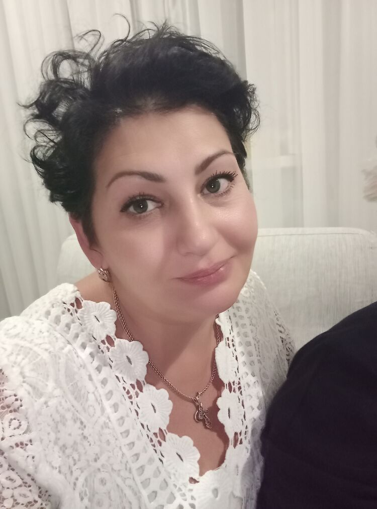  ,   , 48 ,   c , 