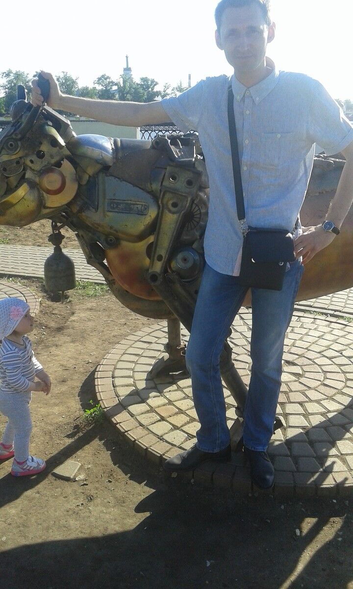  7864659  , 51 ,    