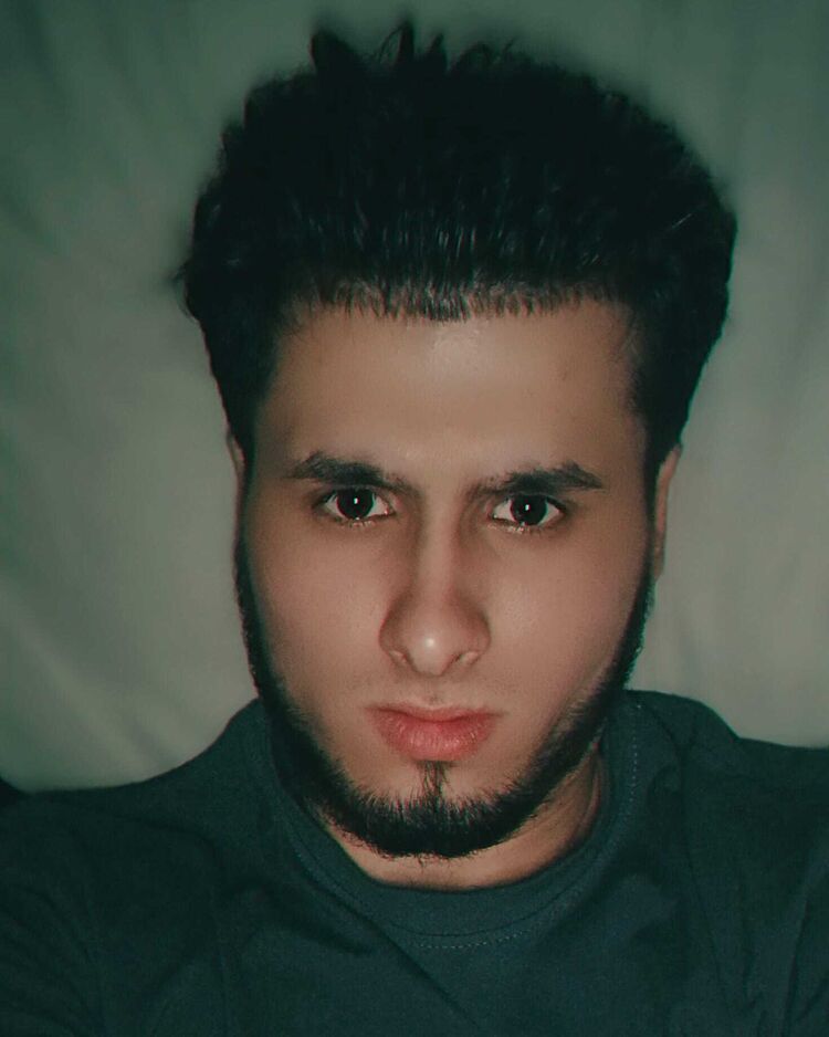  43148639  Abu vlogs, 27 ,    
