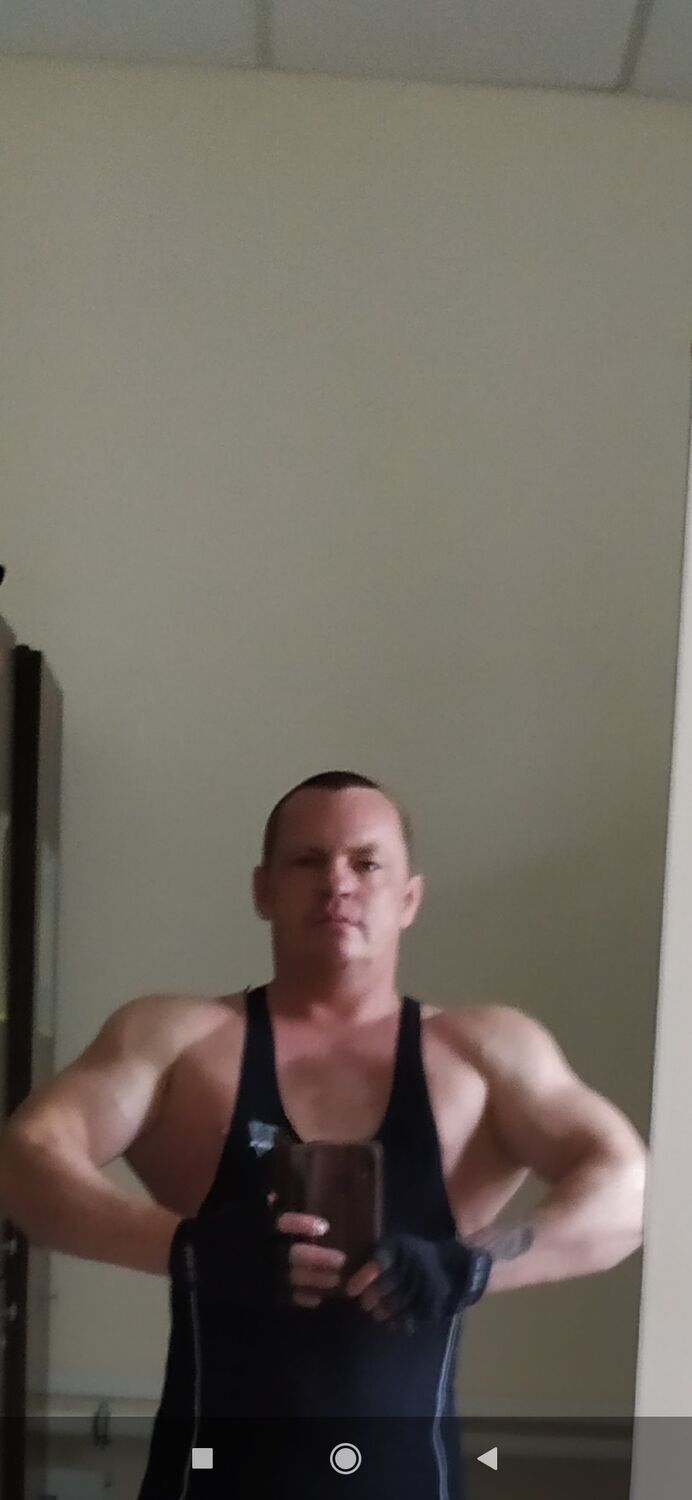  45848589  Sergey, 47 ,    