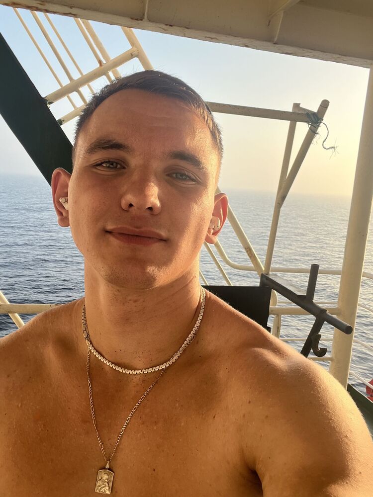  ,   Nikita, 23 ,   , c , 