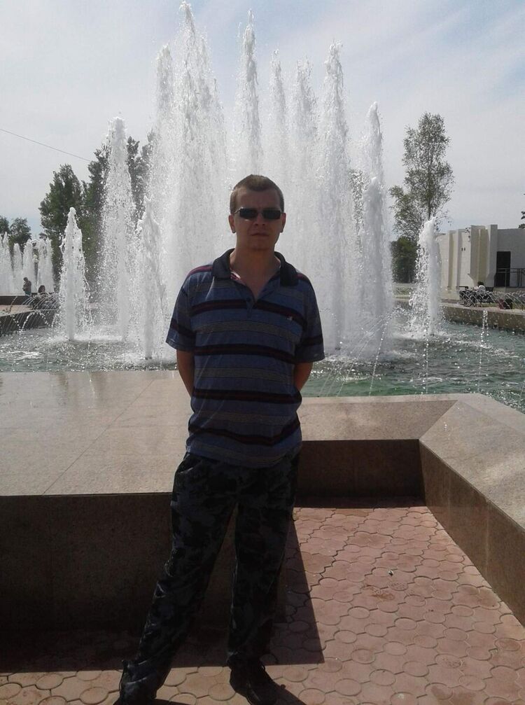  20120409  Pavel, 30 ,    