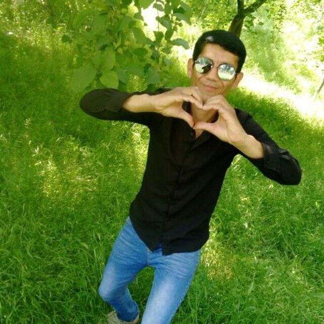  18026569  Bohodir, 39 ,    